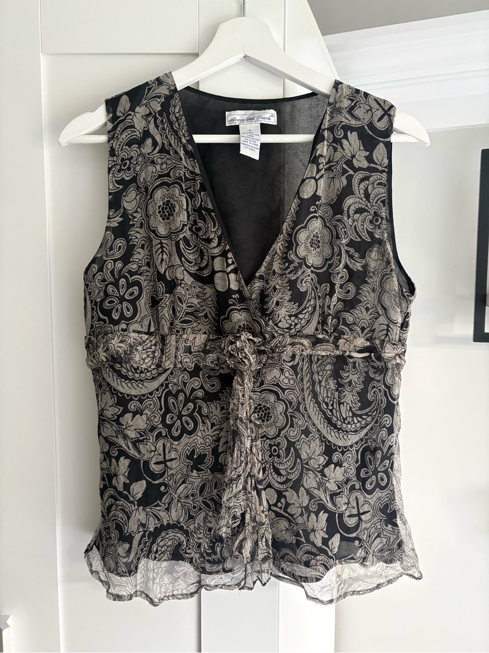 Anna and Frank Y2K Silk Paisley Tie-Front Sleeveless Top
